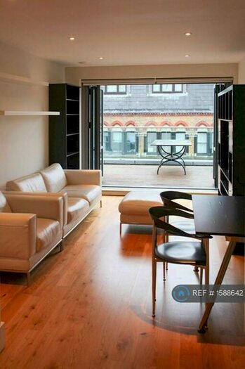 2 Bedroom Flat To Rent In City View Apartments, London, EC1N