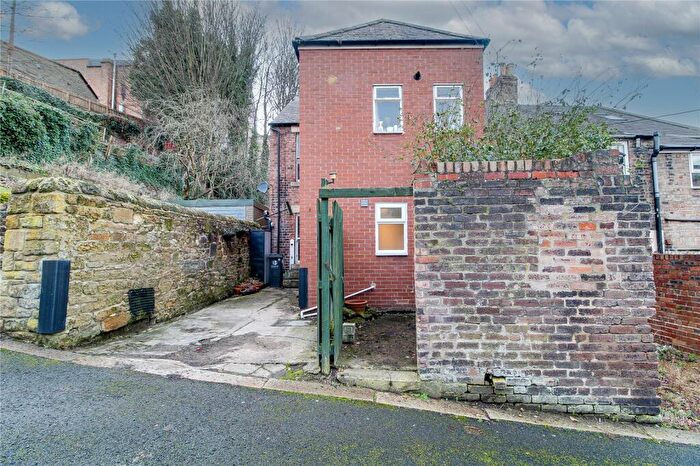 2 Bedroom Apartment To Rent In Orchard Terrace, Hexham, NE46