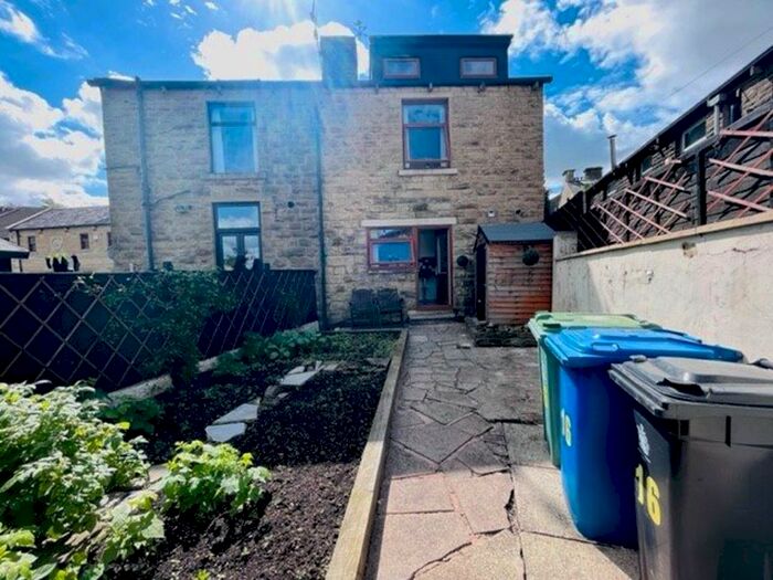 2 Bedroom Terraced House To Rent In Back Lane, Rawtenstall, BB4