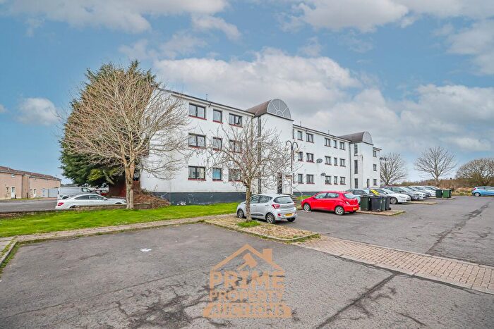 2 Bedroom Flat For Sale In Kildonan Court, Newmains, Wishaw, ML2