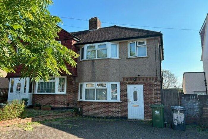 3 Bedroom Property To Rent In Oldstead Road, Bromley, BR1