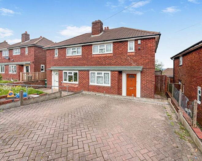 2 Bedroom Semi Detached House For Sale In Regent Road Tividale, Oldbury, B69