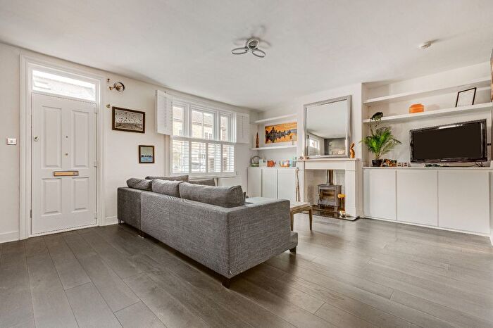 4 Bedroom Terraced House To Rent In Haliburton Road, Twickenham, TW1