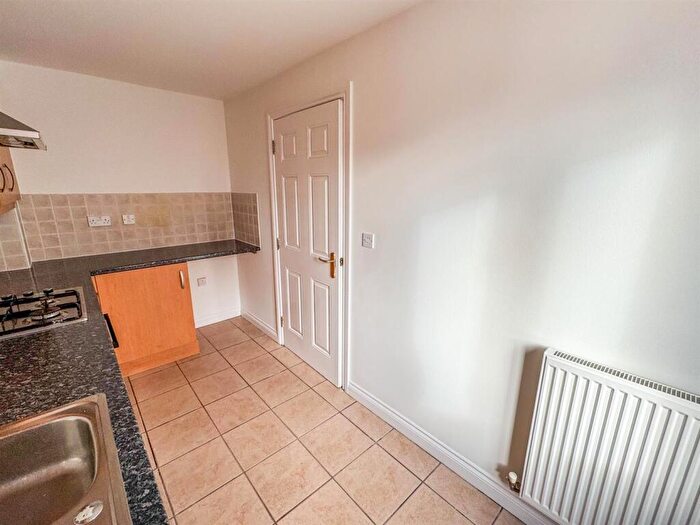 3 Bedroom Terraced House For Sale In Packwood Close, Daventry, NN11