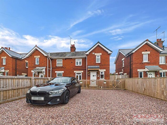 2 Bedroom Semi Detached House To Rent In Heol Berwyn, Cefn Mawr, Wrexham, LL14