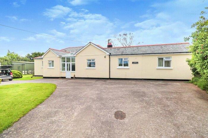 3 Bedroom Bungalow For Sale In West Putford, Holsworthy, EX22