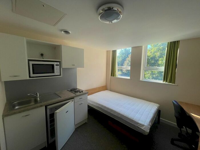 Studio To Rent In Bridge Road, Alum Rock, Birmingham, B8