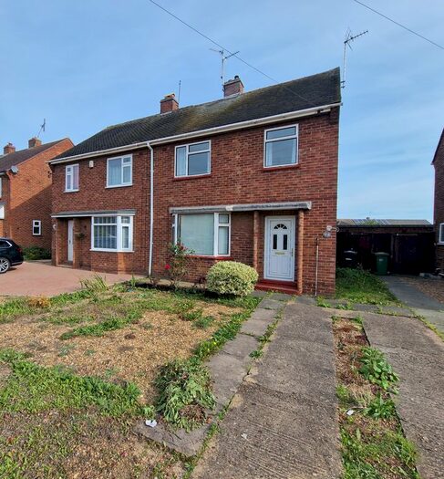 3 Bedroom Semi-Detached House To Rent In Chapel Street, Stanground, Peterborough, PE2