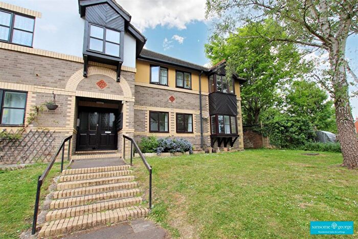 2 Bedroom Apartment To Rent In Walkers Place, Reading, RG30