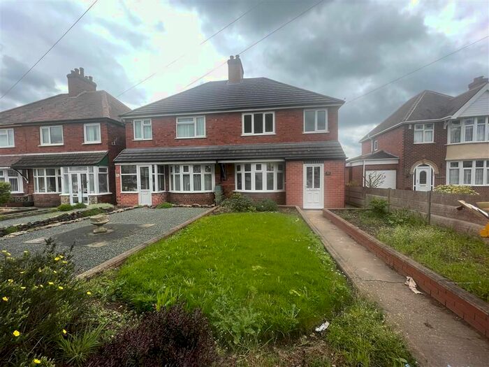 3 Bedroom Property To Rent In Stanton Road, Stapenhill, Burton-On-Trent, DE15
