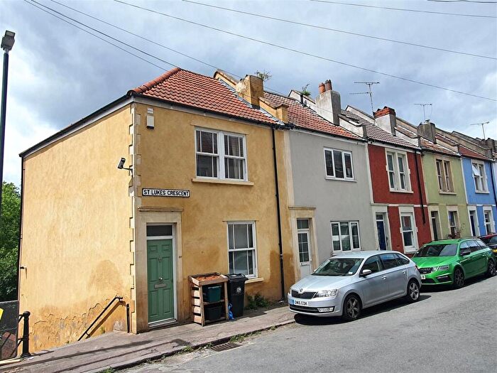 3 Bedroom End Of Terrace House To Rent In St. Lukes Crescent, Totterdown, Bristol, BS3