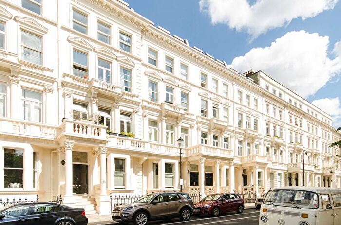 1 Bedroom Flat To Rent In Earls Court Square, Earls Court, London, SW5