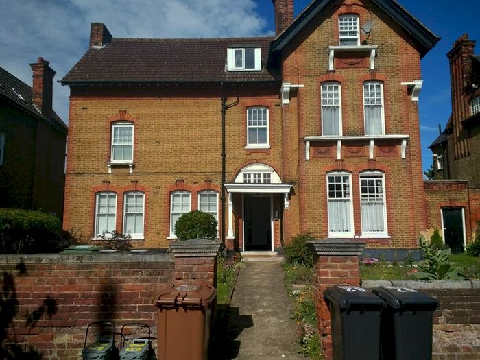 1 Bedroom Studio To Rent In College Park Close, London, SE13