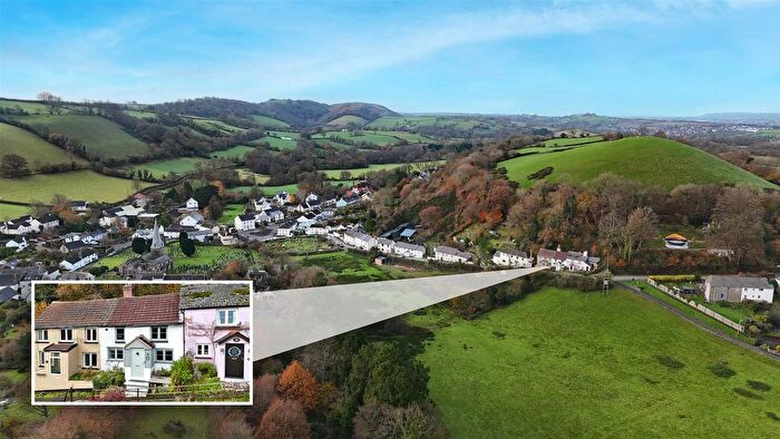 2 Bedroom Cottage For Sale In Station Hill, Swimbridge, Barnstaple, EX32