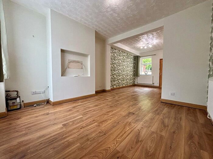 3 Bedroom Terraced House To Rent In Uxbridge Street, Burton On Trent, DE14