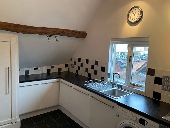 1 Bedroom Flat To Rent In Chamberlain House, High Street, Coleshill, B46