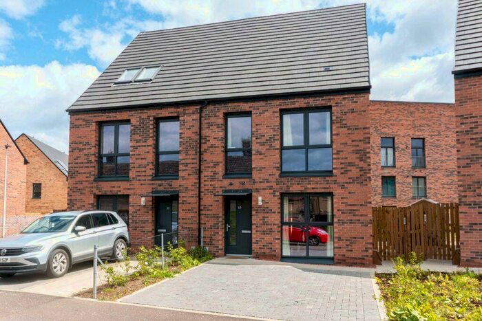 3 Bedroom House To Rent In Fantastic, Bedroom (not Hmo) New-build, Semi-detached Home In Muirhouse - Available June, EH4