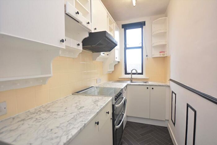 1 Bedroom Flat To Rent In Victoria Road, Falkirk, Falkirk, Stirlingshire, FK2