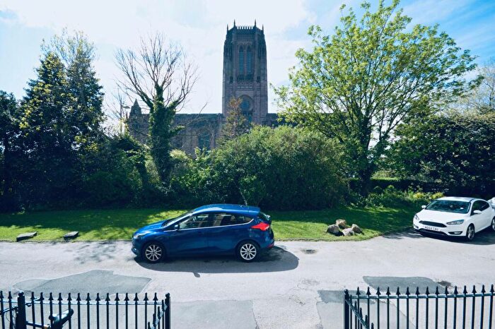 2 Bedroom Flat To Rent In Gambier Terrace, Liverpool, L1