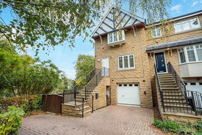 4 Bedroom Property For Sale In Belgravia Gardens, Roundhay, Leeds, LS8