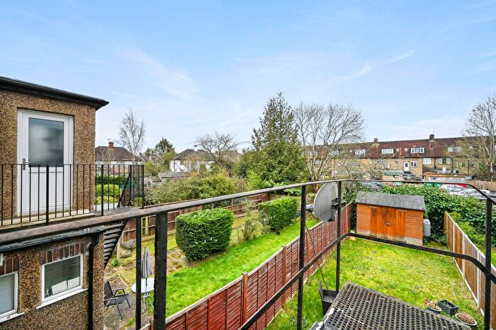 1 Bedroom Flat To Rent In The Close, Eastcote, Pinner, HA5