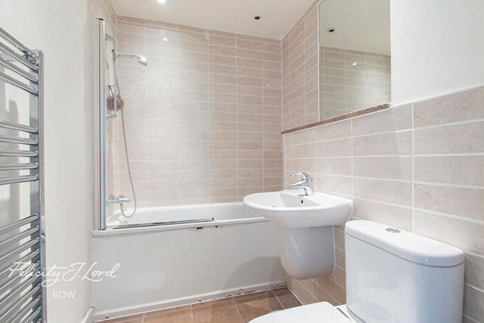 1 Bedroom Flat To Rent In Mostyn Grove, London, E3