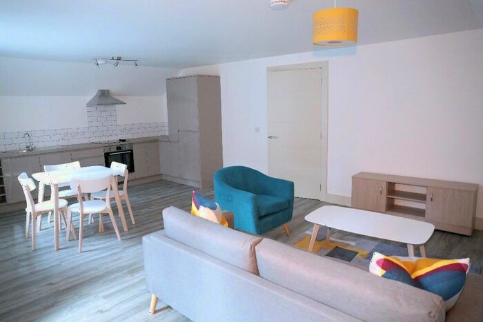 2 Bedroom Flat To Rent In Timber Bush, Edinburgh, EH6