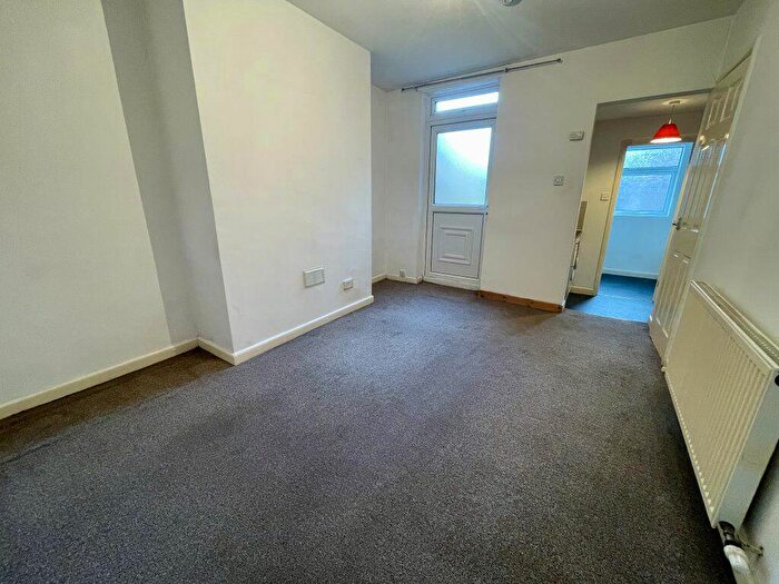 1 Bedroom Flat To Rent In Market Road, Doncaster, DN1