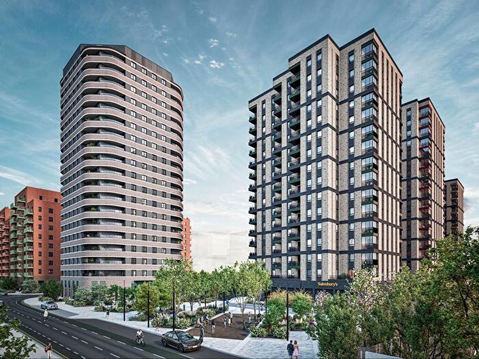 2 Bedroom Flat For Sale In Kent Avenue, Dagenham, RM9