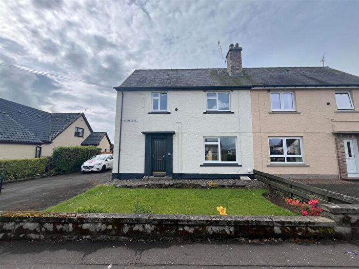 3 Bedroom Semi-Detached House To Rent In Burnside Road, Balbeggie, PH2