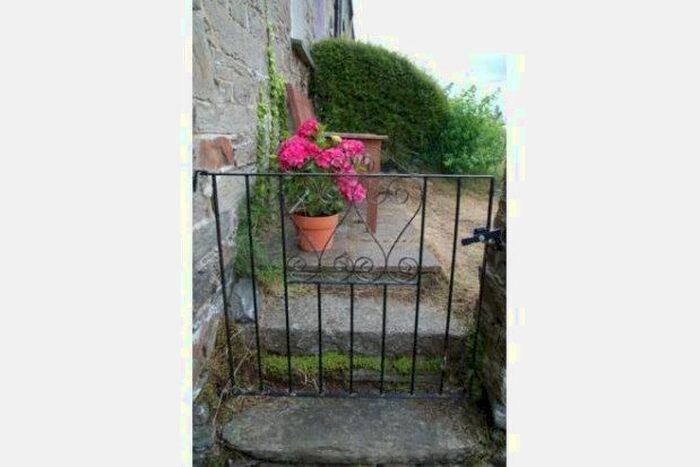 2 Bedroom Cottage To Rent In Guineaport Road, Wadebridge PL27