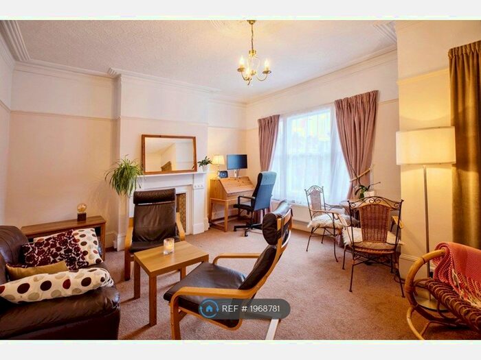 1 Bedroom Flat To Rent In Ryecroft Street, London, SW6