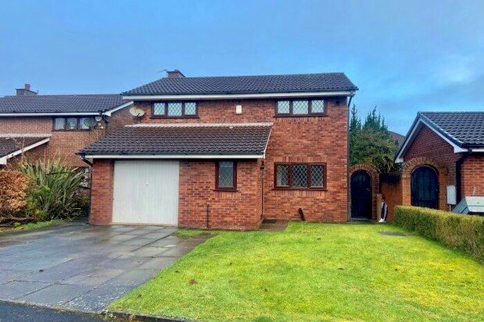 3 Bedroom Detached House To Rent In Hickton Drive, Altrincham, WA14