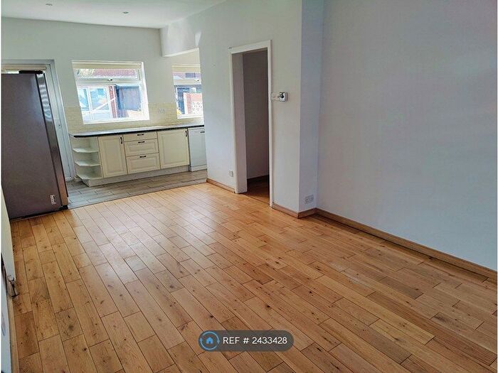 3 Bedroom Terraced House To Rent In Seaton Road, Mitcham, CR4