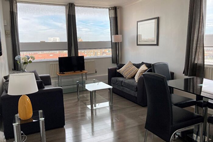2 Bedroom Flat To Rent In Harrowby Street, Marylebone, London, W1H