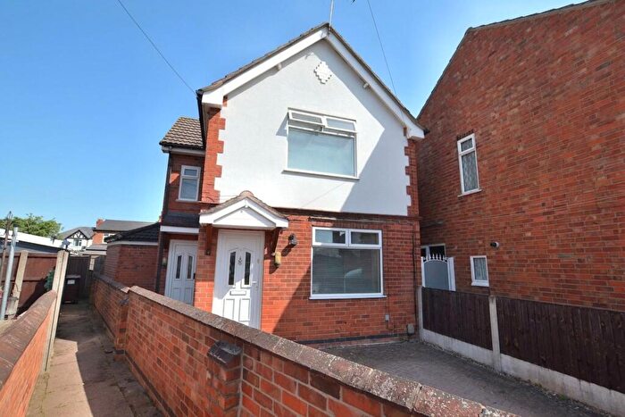 3 Bedroom Detached House For Sale In Finsbury Avenue, Loughborough, LE11