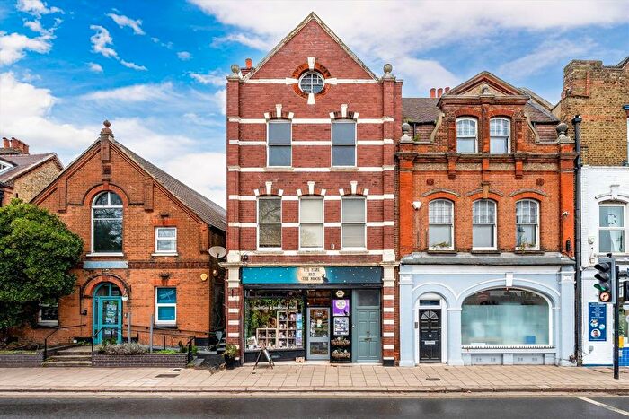 4 Bedroom Property To Rent In The Green, Twickenham, TW2