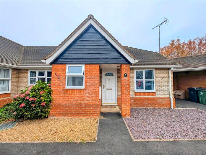 2 Bedroom Semi-Detached Bungalow To Rent In Meadow Close, Elmstead, Colchester, CO7