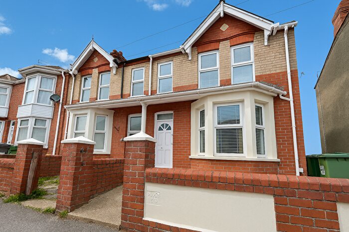 2 Bedroom Property To Rent In Williams Avenue, Weymouth, DT4