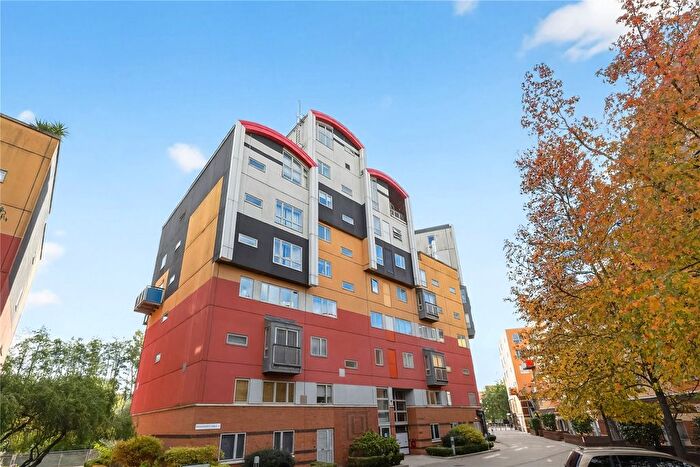 2 Bedroom Flat To Rent In Renaissance Walk, London, SE10