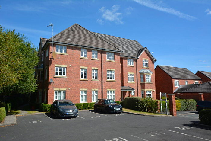 2 Bedroom Apartment For Sale In Shalefield Gardens, Atherton, M46