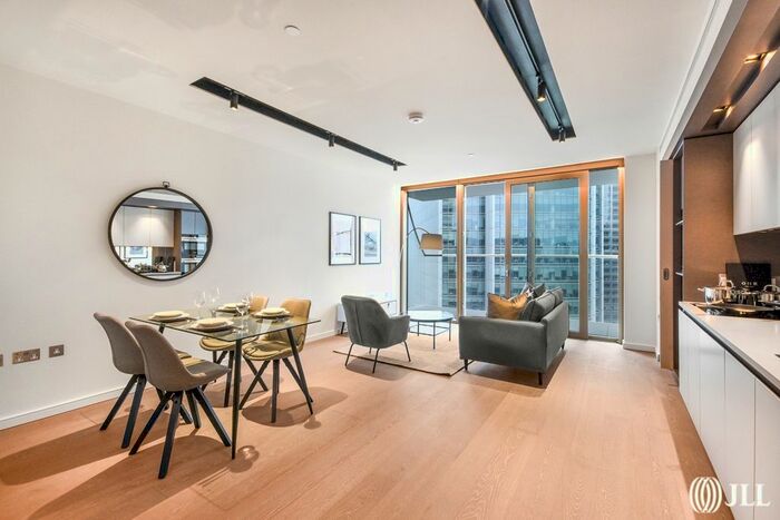 1 Bedroom Flat For Sale In Park Drive, London, E14