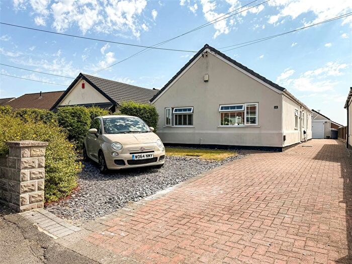 3 Bedroom Detached Bungalow For Sale In Long Lane, Harriseahead, ST7