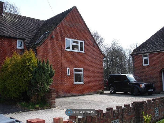 4 Bedroom End Of Terrace House To Rent In Milner Place, Winchester, SO22