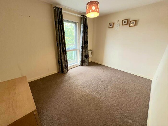 1 Bedroom Apartment For Sale In Ordsall Lane, Salford, Greater Manchester, M5
