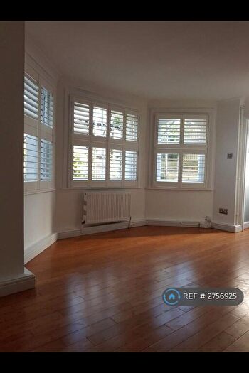 1 Bedroom Flat To Rent In Ewell Road, Surbiton, KT6