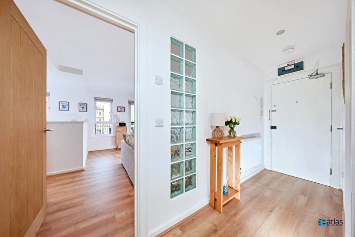 2 Bedroom Flat For Sale In Ellerman Road, Brunswick Dock, L3
