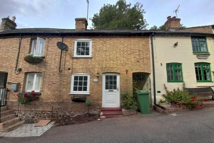 2 Bedroom Cottage To Rent In Church Road, Milton Keynes, MK17