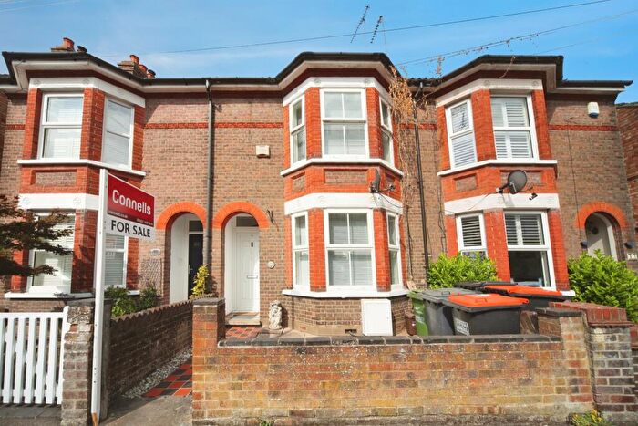 3 Bedroom Terraced House For Sale In Victoria Street, Dunstable, LU6