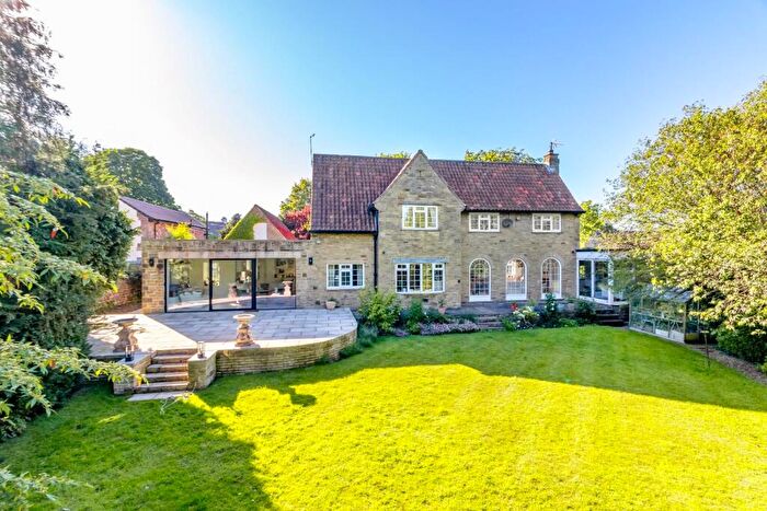 4 Bedroom Detached House For Sale In High Street, Hampsthwaite, Harrogate, HG3